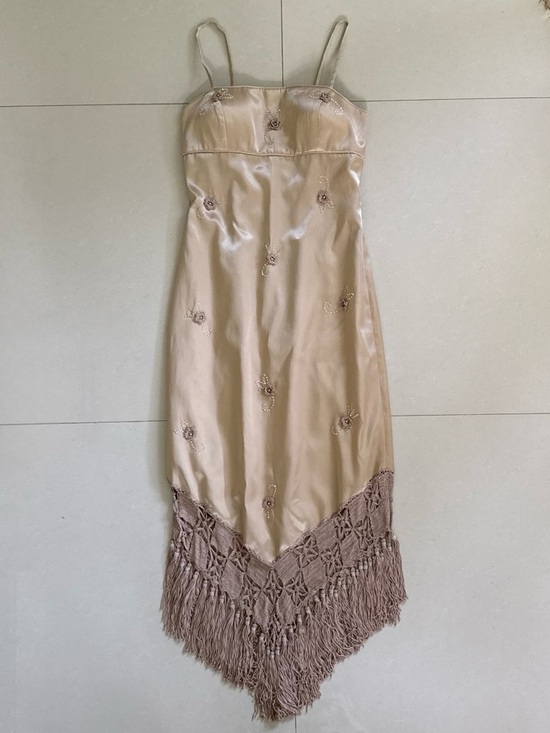 Cache Dresses & Skirts - Cache Champagne Gold Satin Dress with Crochet Tassel Fringe Hem and Flowers